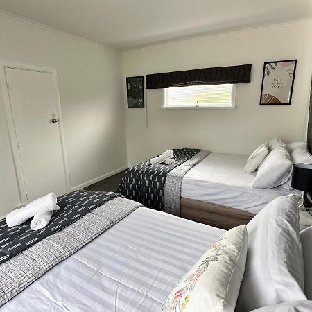 Вілла Auckland Sylvia Park Mall Екстер'єр фото
